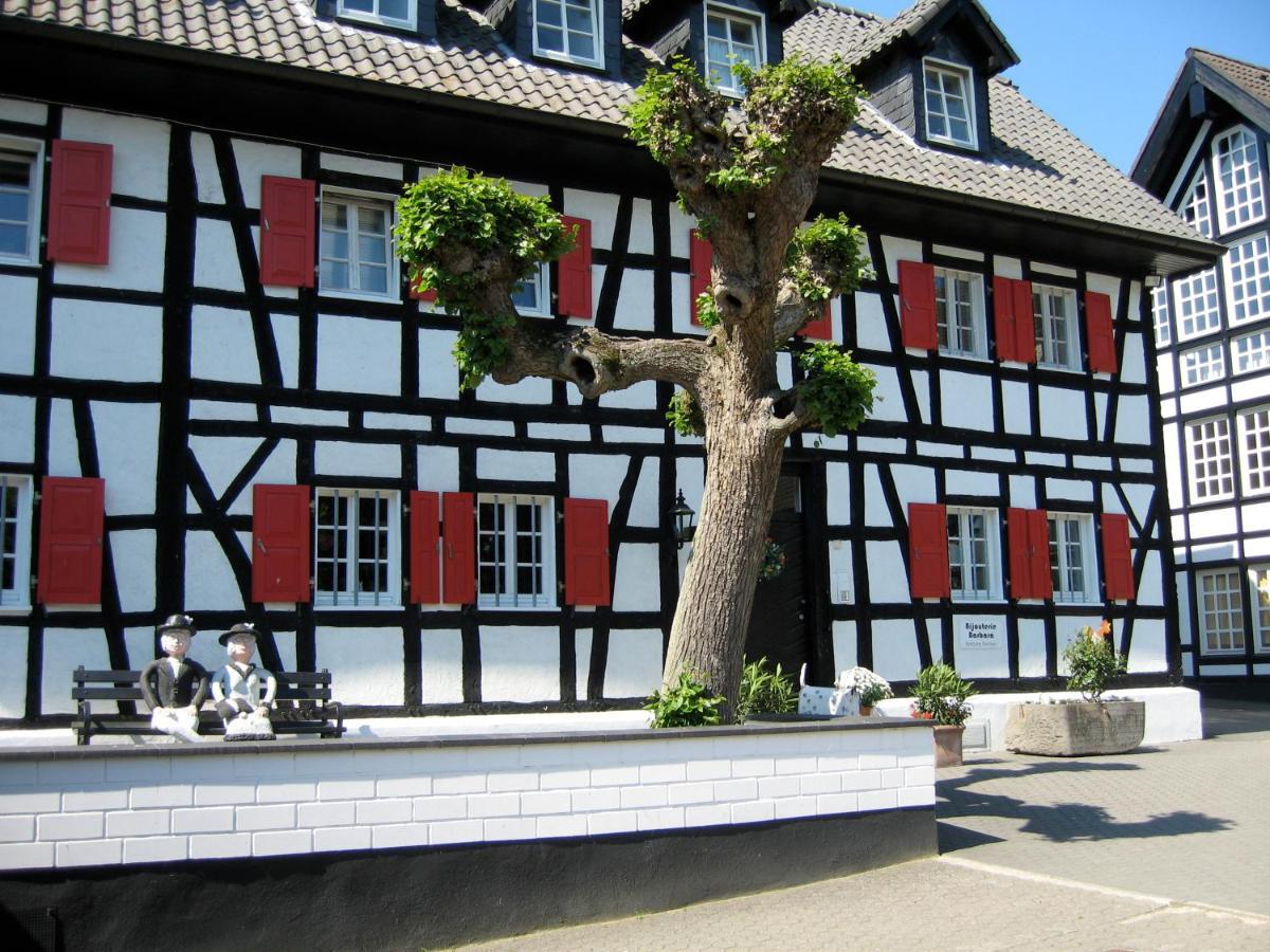 Haus Duerresbach Hotell Hennef  Exteriör bild